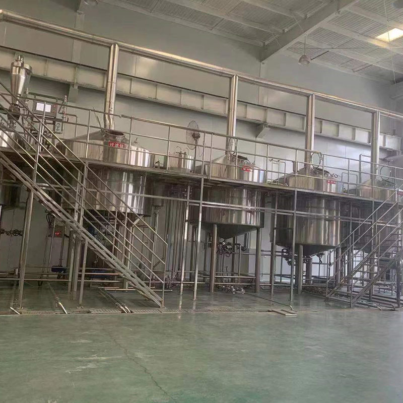 桥西精酿啤酒设备厂—平面布置、设备设计、制造、调试、培训等一条龙服务_COPY